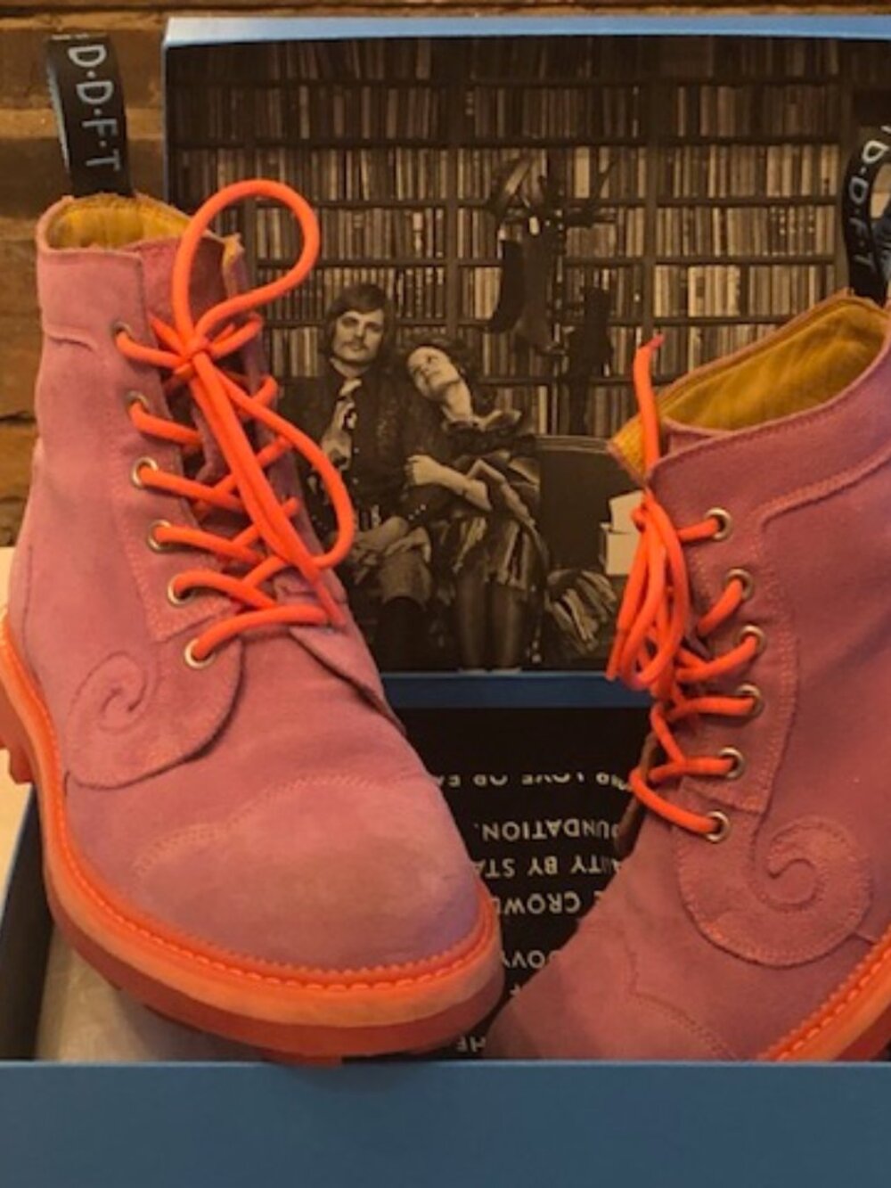 John Fluevog Derby Swirl Pink Suede 6 hole boots in great condition Women's 8